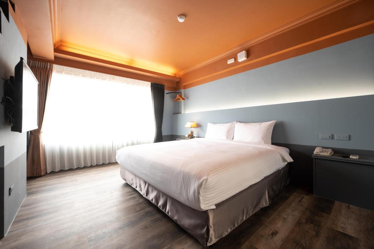 Motel 東旅驛棧 à Jiaoxi Extérieur photo