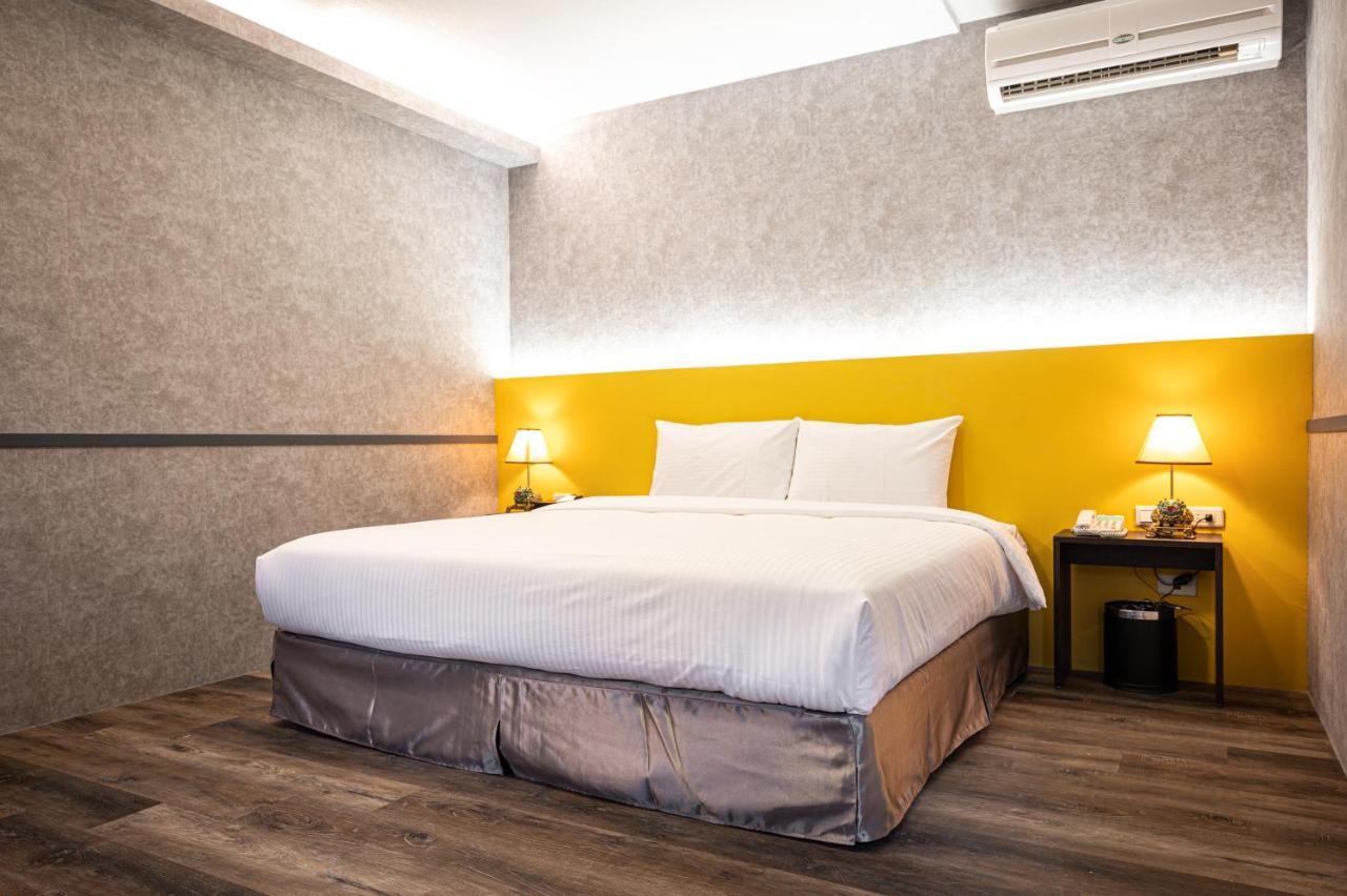 Motel 東旅驛棧 à Jiaoxi Extérieur photo