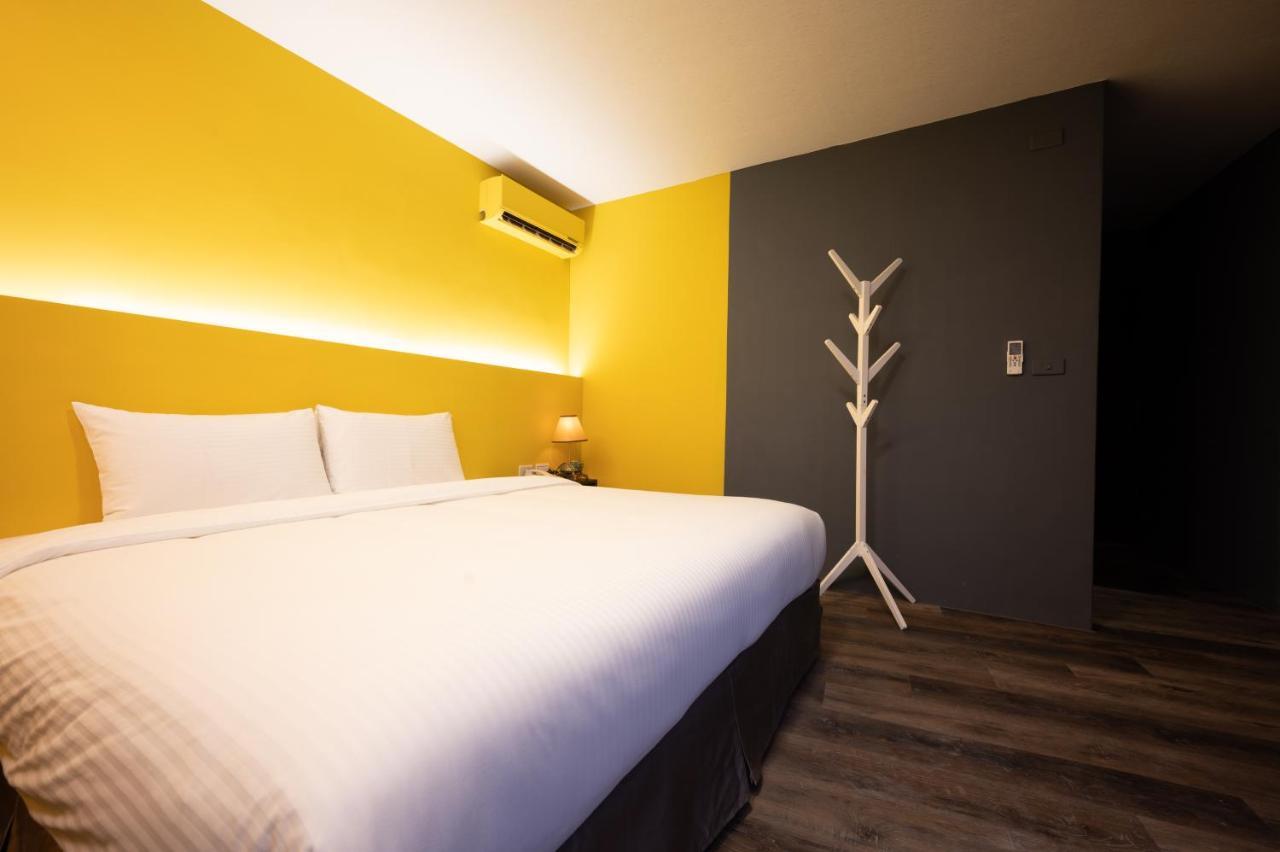 Motel 東旅驛棧 à Jiaoxi Extérieur photo